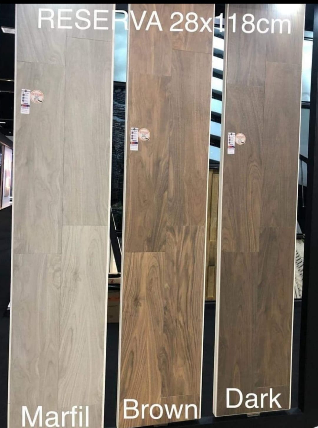 Varios modelos simil madera marca rafinato